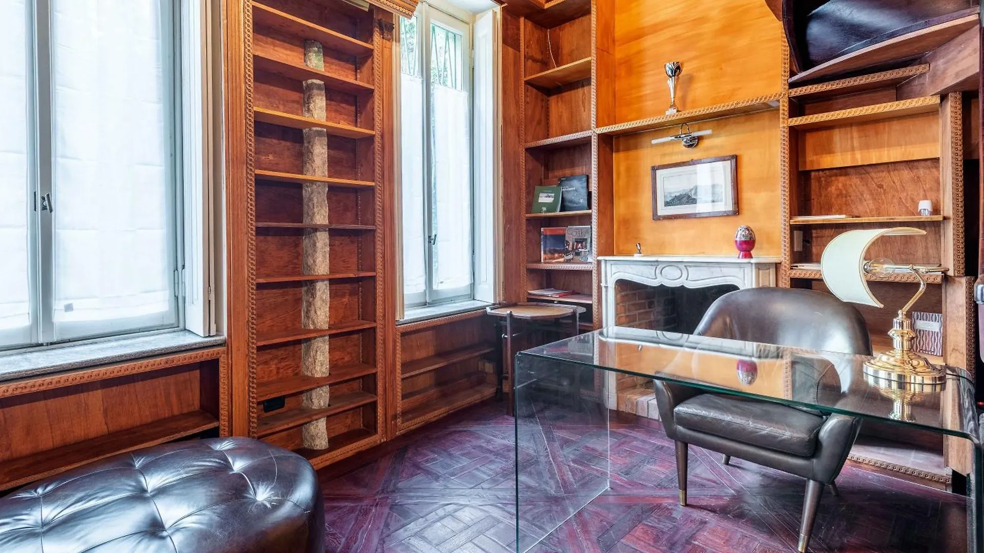 Exclusive 4 Bedrooms Apartment Near Duomo ميلان 0*,  إيطاليا